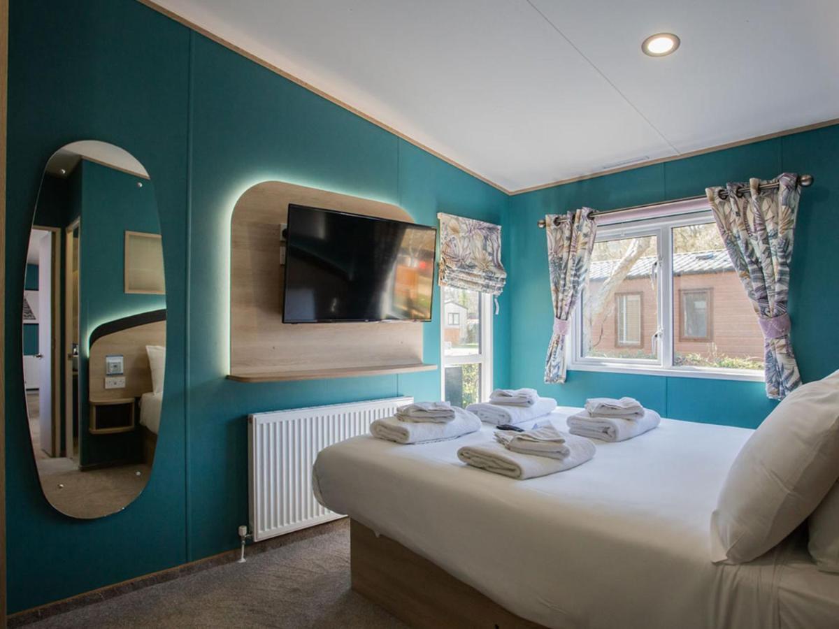 Whitecliff Bay Holiday Park 本布里奇 外观 照片
