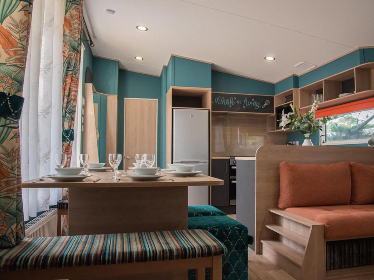 Whitecliff Bay Holiday Park 本布里奇 外观 照片