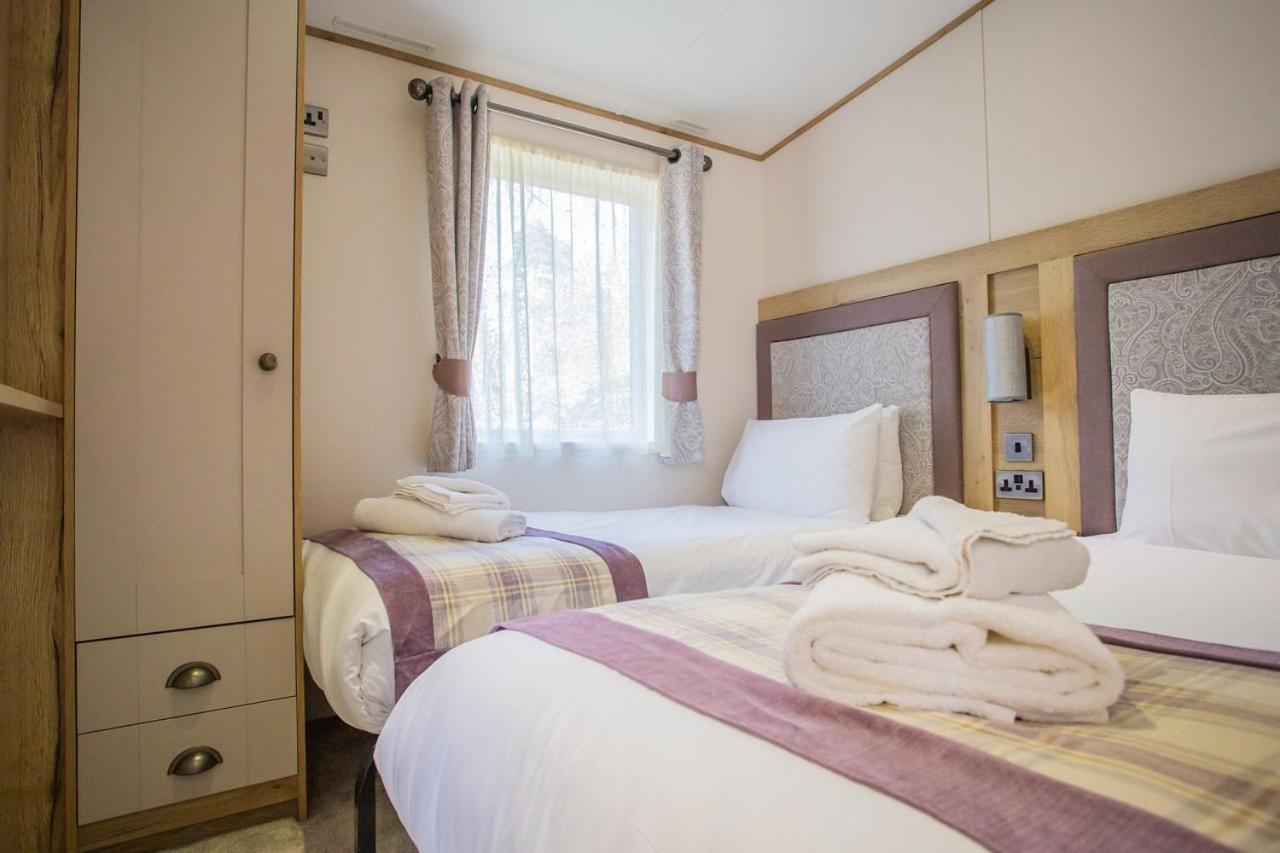 Whitecliff Bay Holiday Park 本布里奇 外观 照片
