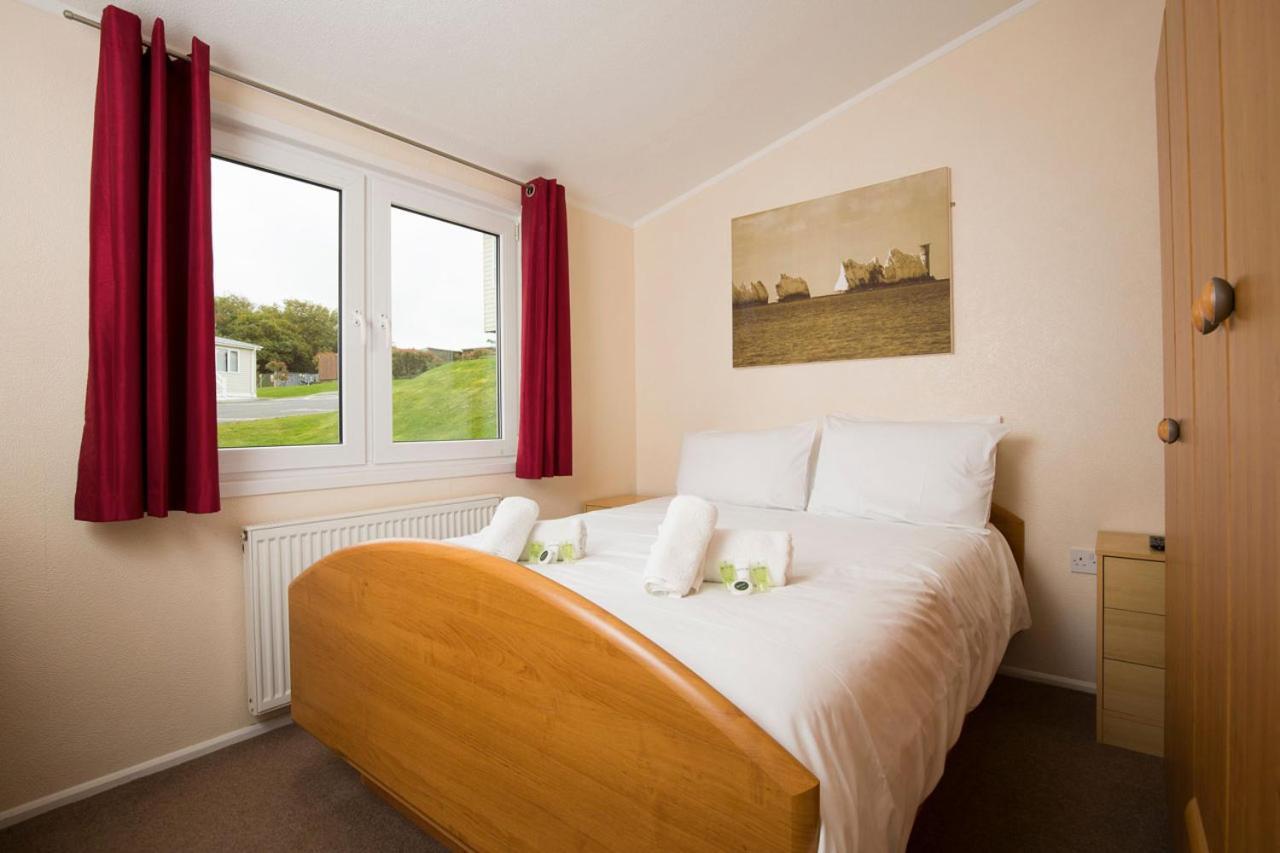 Whitecliff Bay Holiday Park 本布里奇 外观 照片