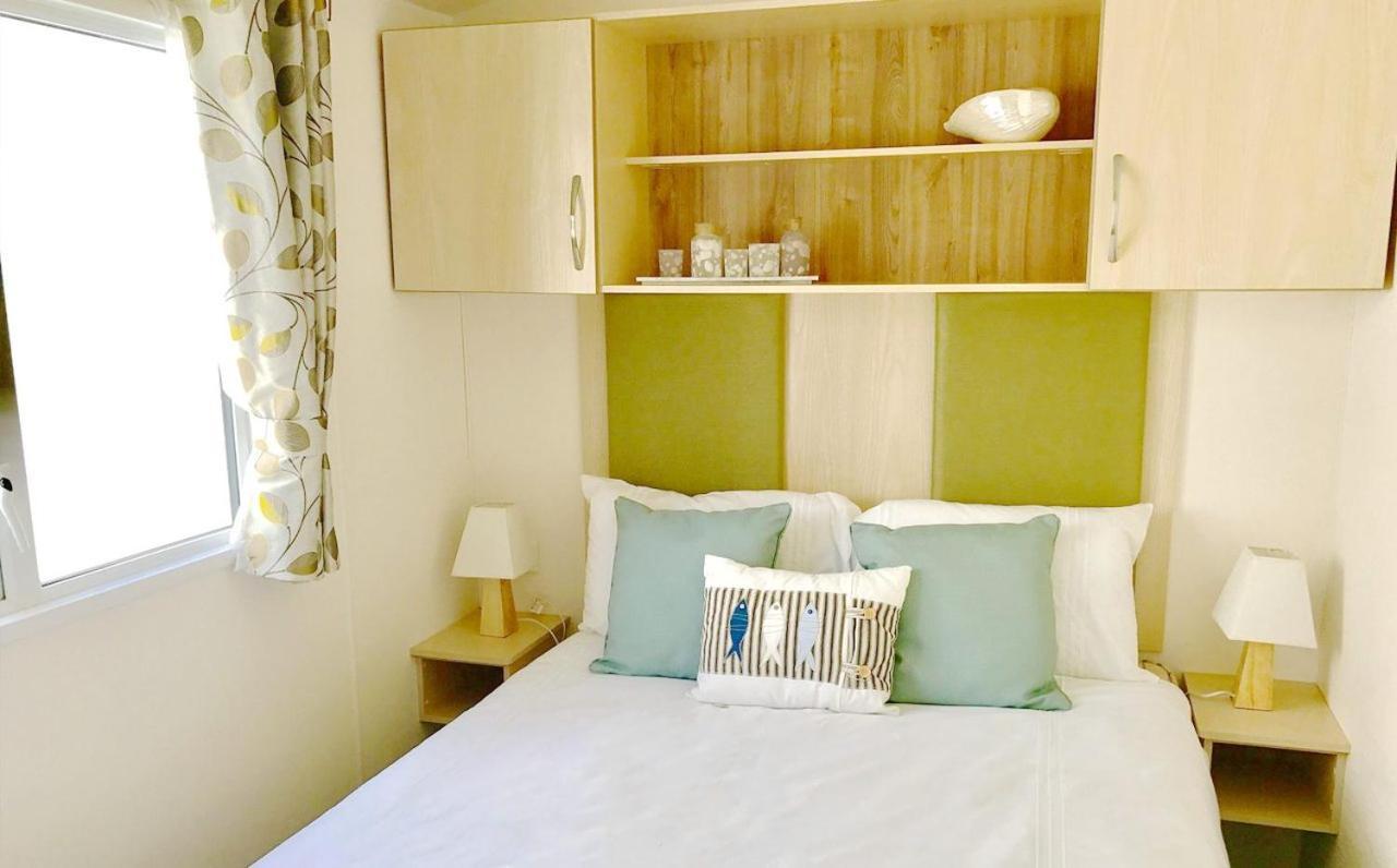 Whitecliff Bay Holiday Park 本布里奇 外观 照片