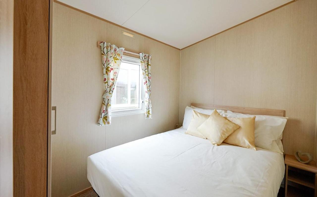 Whitecliff Bay Holiday Park 本布里奇 外观 照片